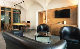 Nowders Apartments